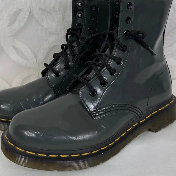 Dr Martens 1460 Patent‎ Leather Lace Up Boots Womens Size 7 Grey - Image 4