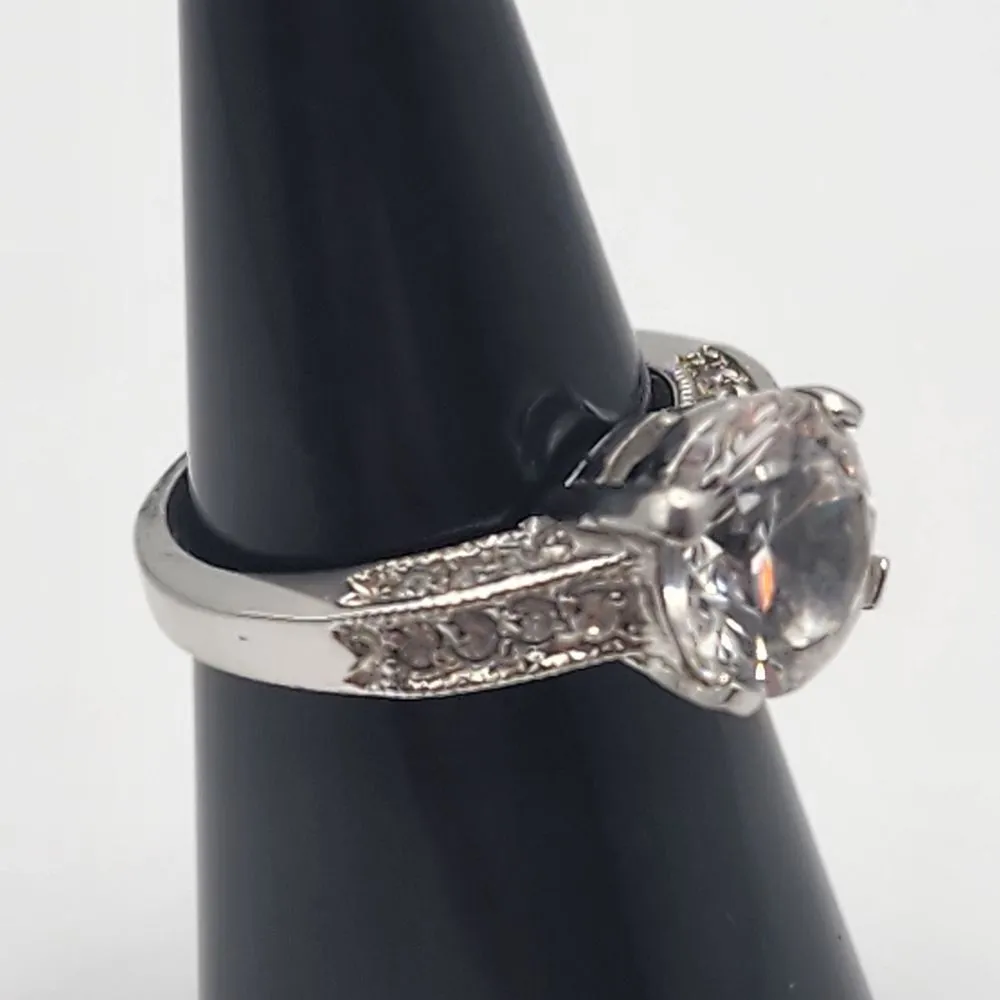 FAS Sterling Silver & Clear CZ Ring (7) Silver - Image 3
