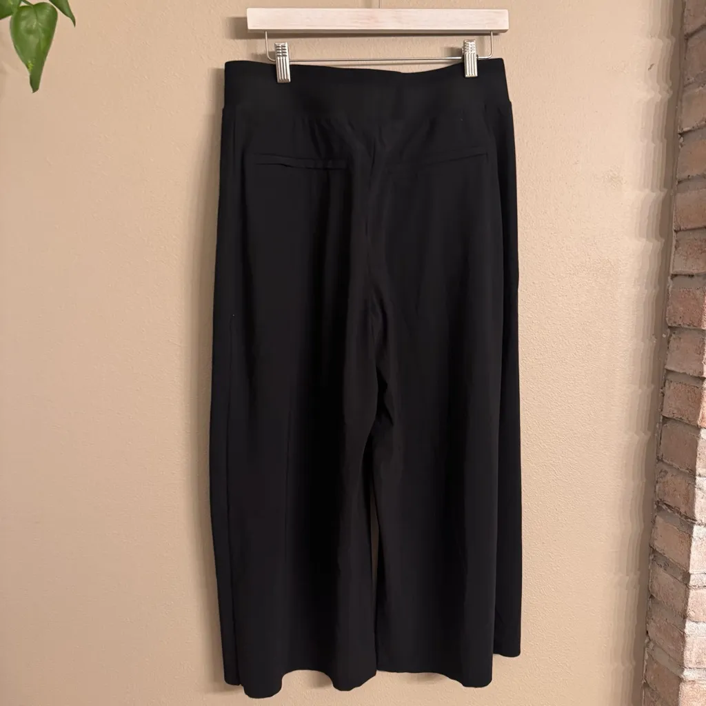 ATHLETA Cosmic Wrap‎ Cropped Pants - Image 3