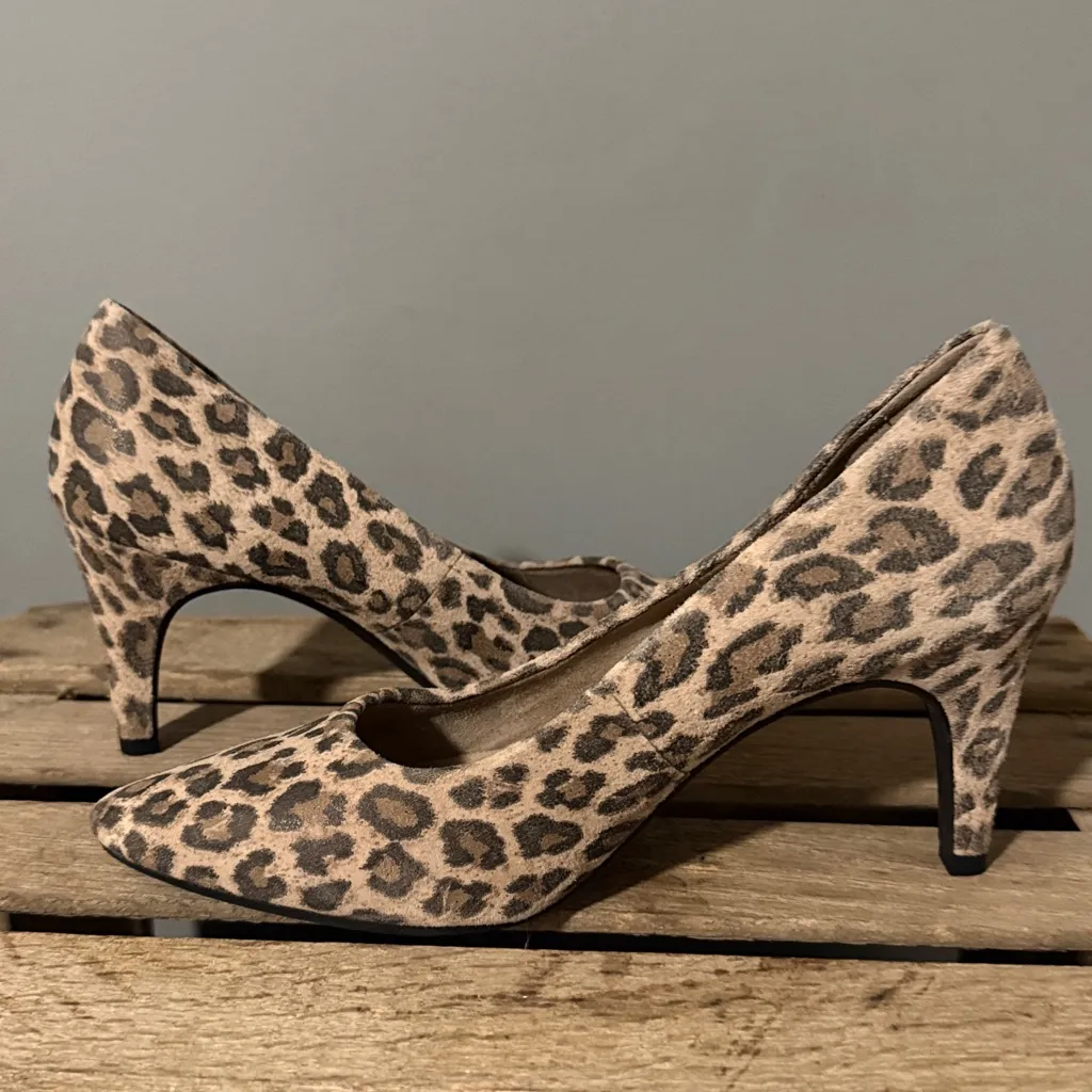 NEW Aerosoles Leather Heel Rest Exquisite Leopard Dress Pump Size 9 A23 - Image 7