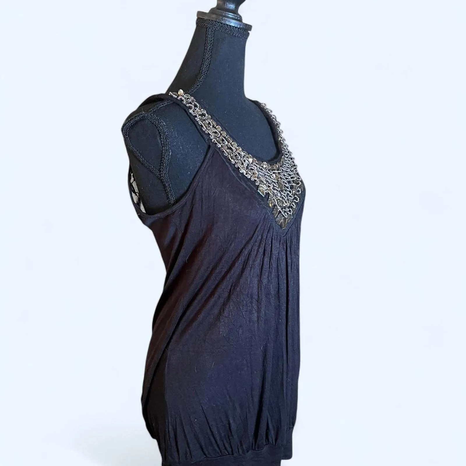 Black 23 Love Street rhinestone Y2K top with lace back Size Large - Image 4