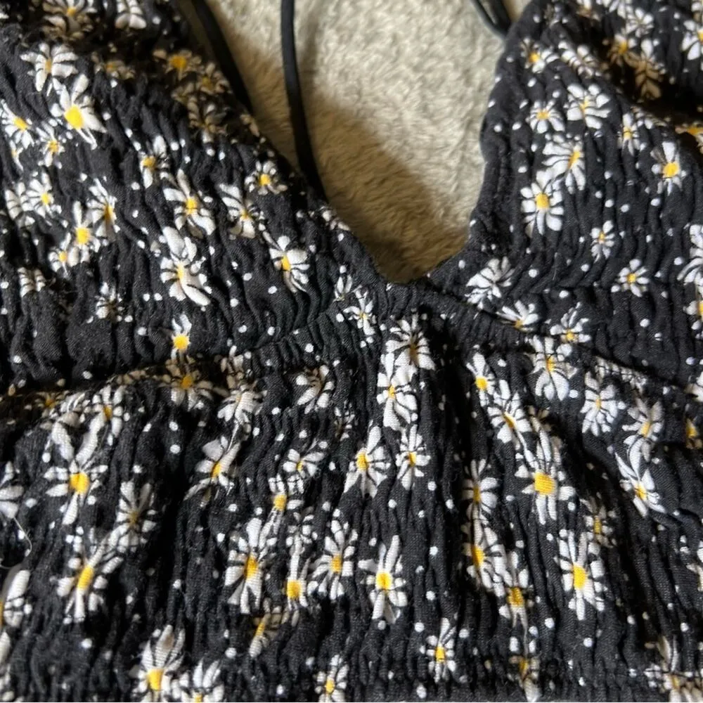 Victoria’s Secret PINK Black Sunflower Seersucker Bralette Bra Top Size Medium - Image 4