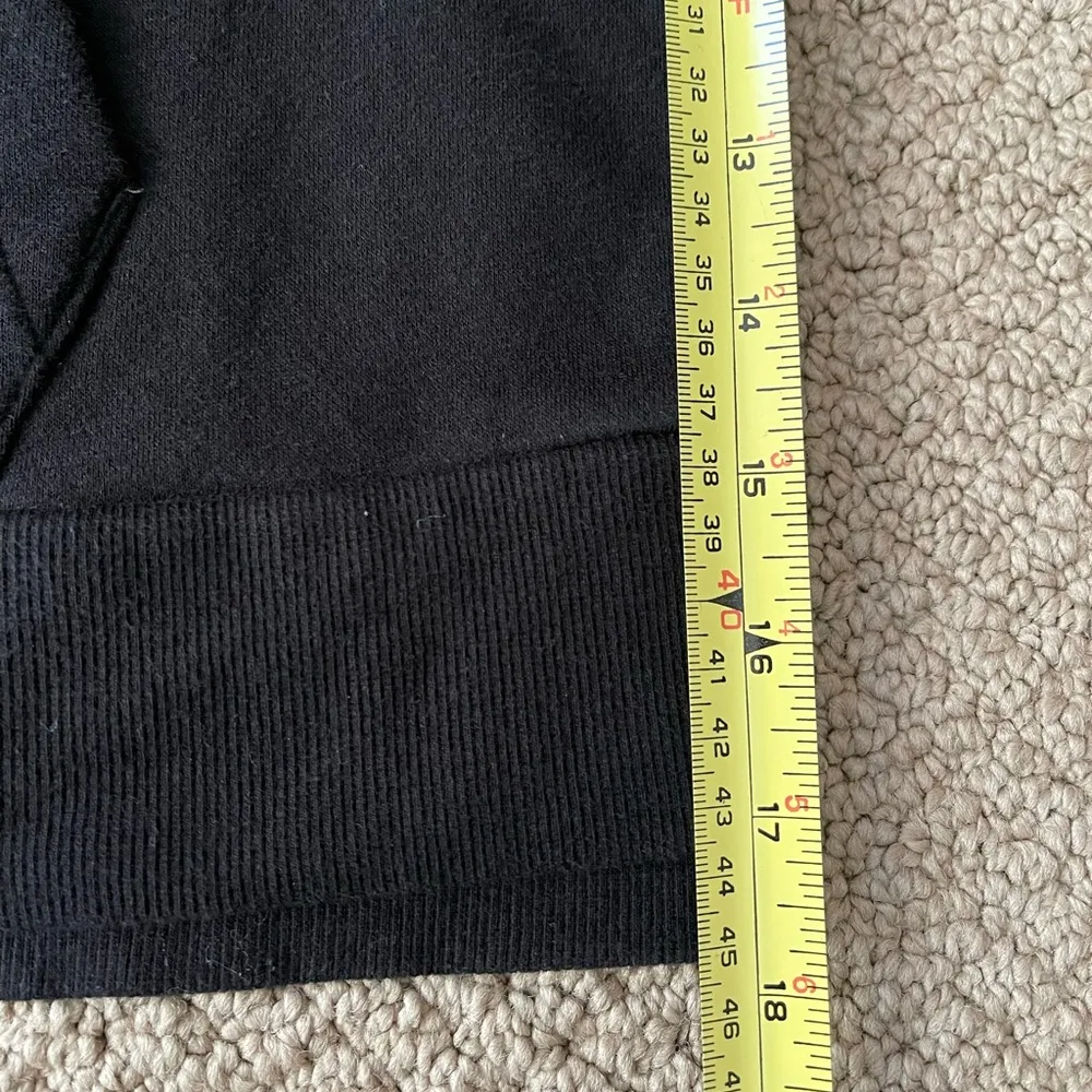 H&M Women’s Hoodie in Black with Flower Detail - Image 8