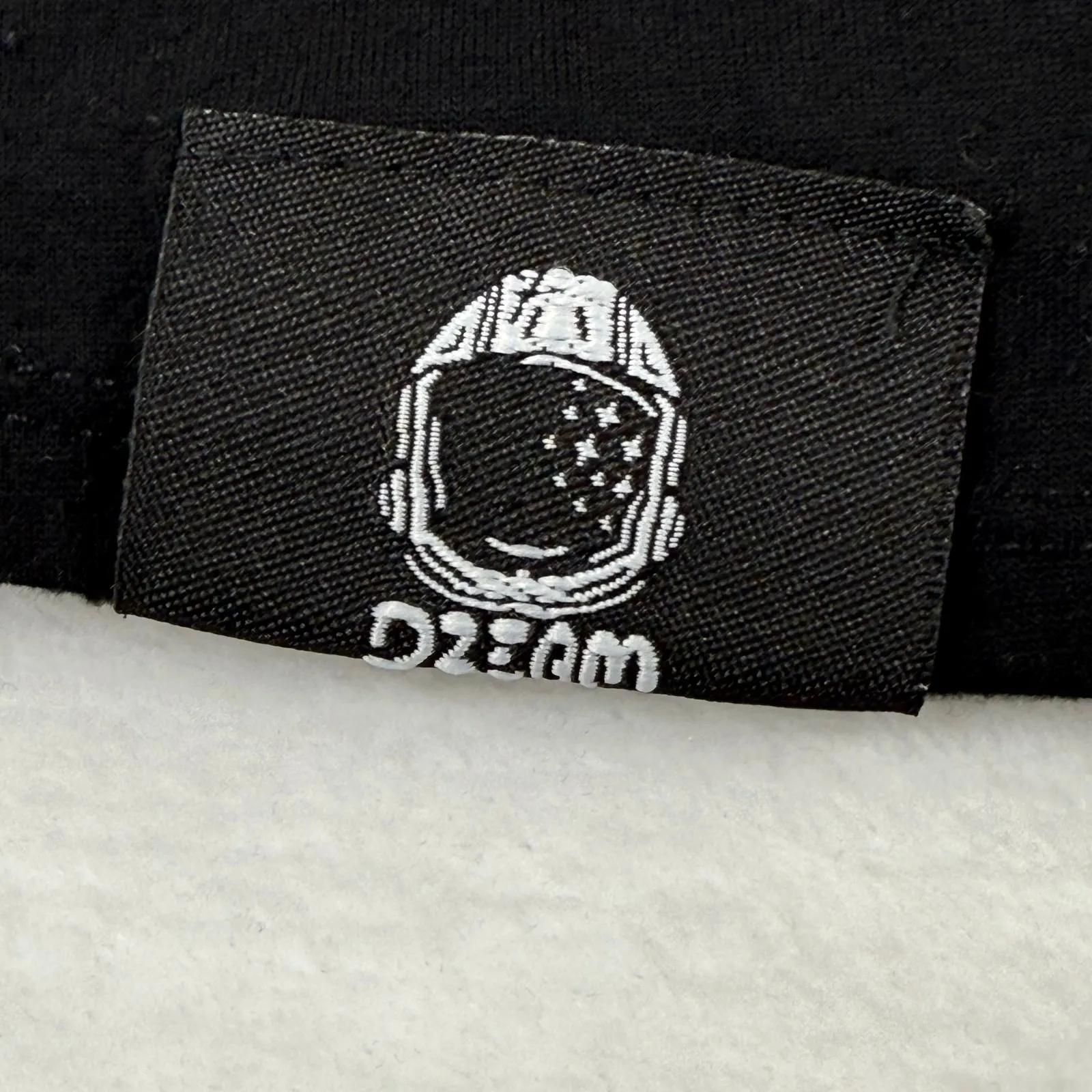 DREAM Clothing Astronaut Helmet Graphic Crop Top T Shirt Womens Small Black Size XS - Image 5