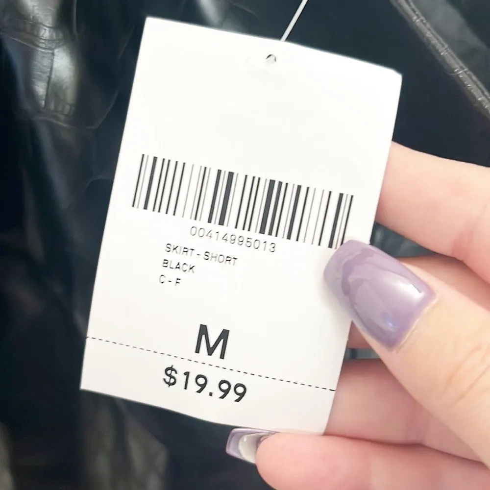 Forever 21 Black Snake Skin Faux Leather NEW Mini Skirt - Image 8