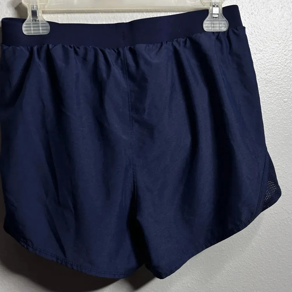 Under Armour Women Navy Blue Loose Fit Athletic Heat Gear Shorts Size M. - Image 9