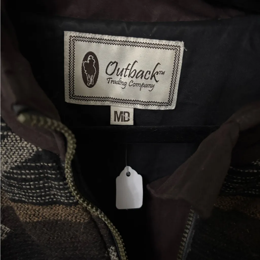 Chalet Black and Gray Women's Vest Size undefined - Image 4