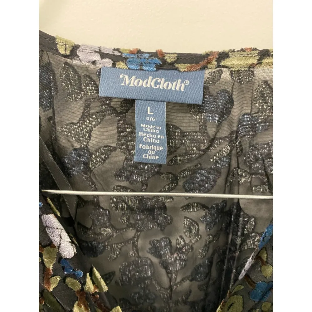 ModCloth Dramatic Depths Velvet Dress LARGE Floral Burnout Black Faux Wrap Chic - Image 4