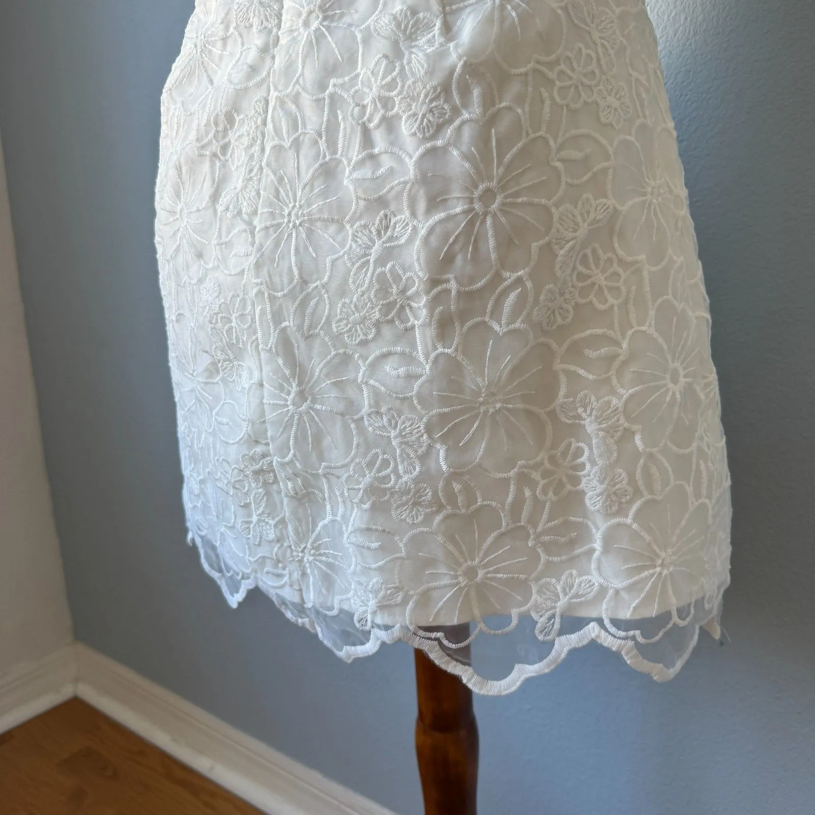 Lulus Lovable Aesthetic White Embroidered Tie-Strap Mini Dress Size Small - Image 8