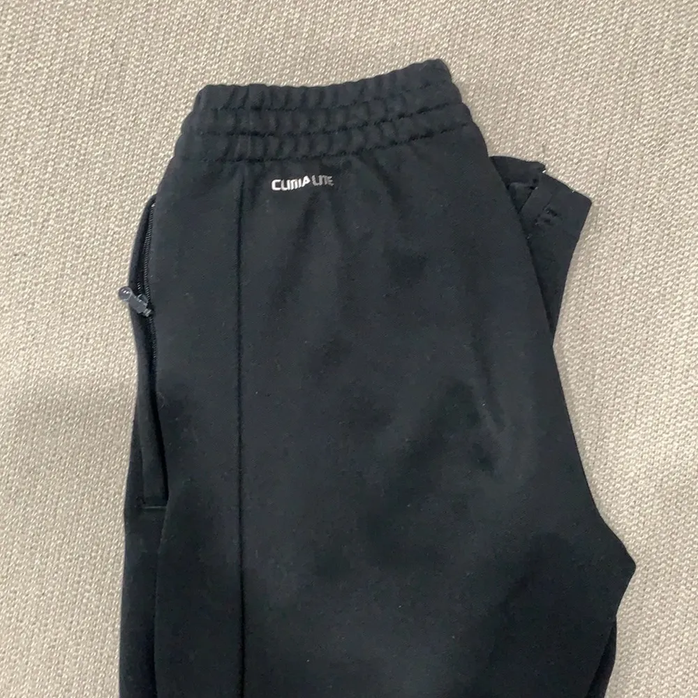 Adidas women’s climalite black sweatpants - Image 6