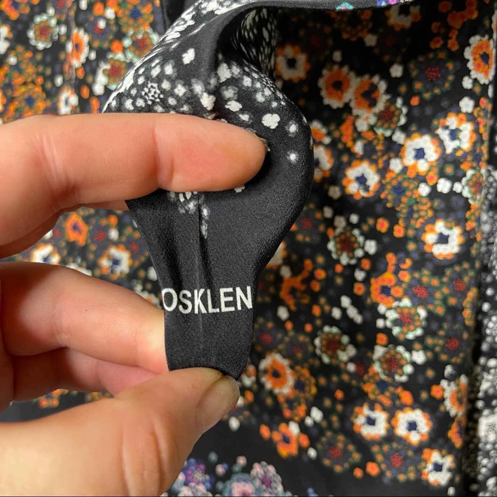 Osklen Rio De Janeiro 100% silk floral color - Image 8