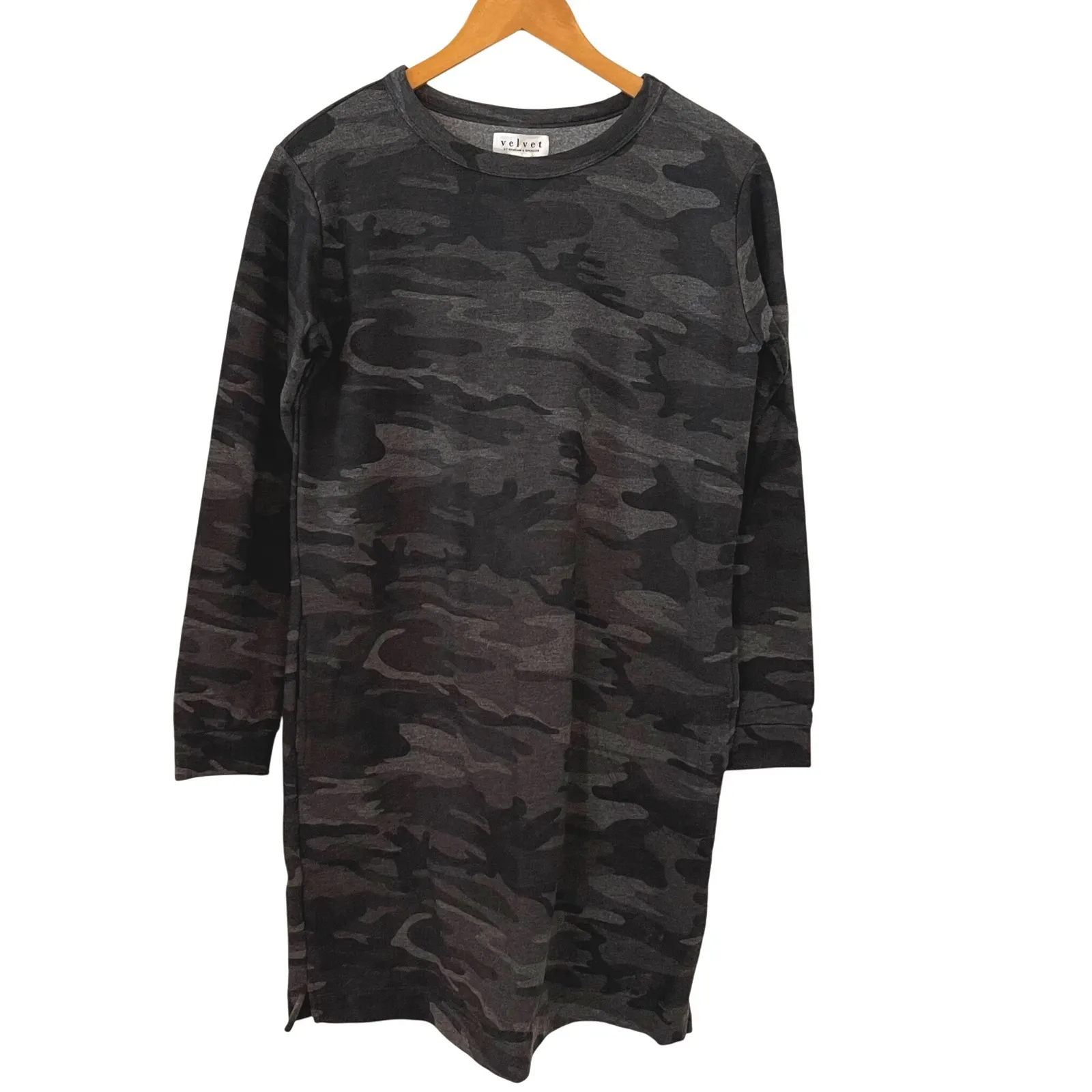 Velvet by Graham & Spencer Camo‎ Print Long Sleeve Fleece Dress Women's Small Gray - Image 2