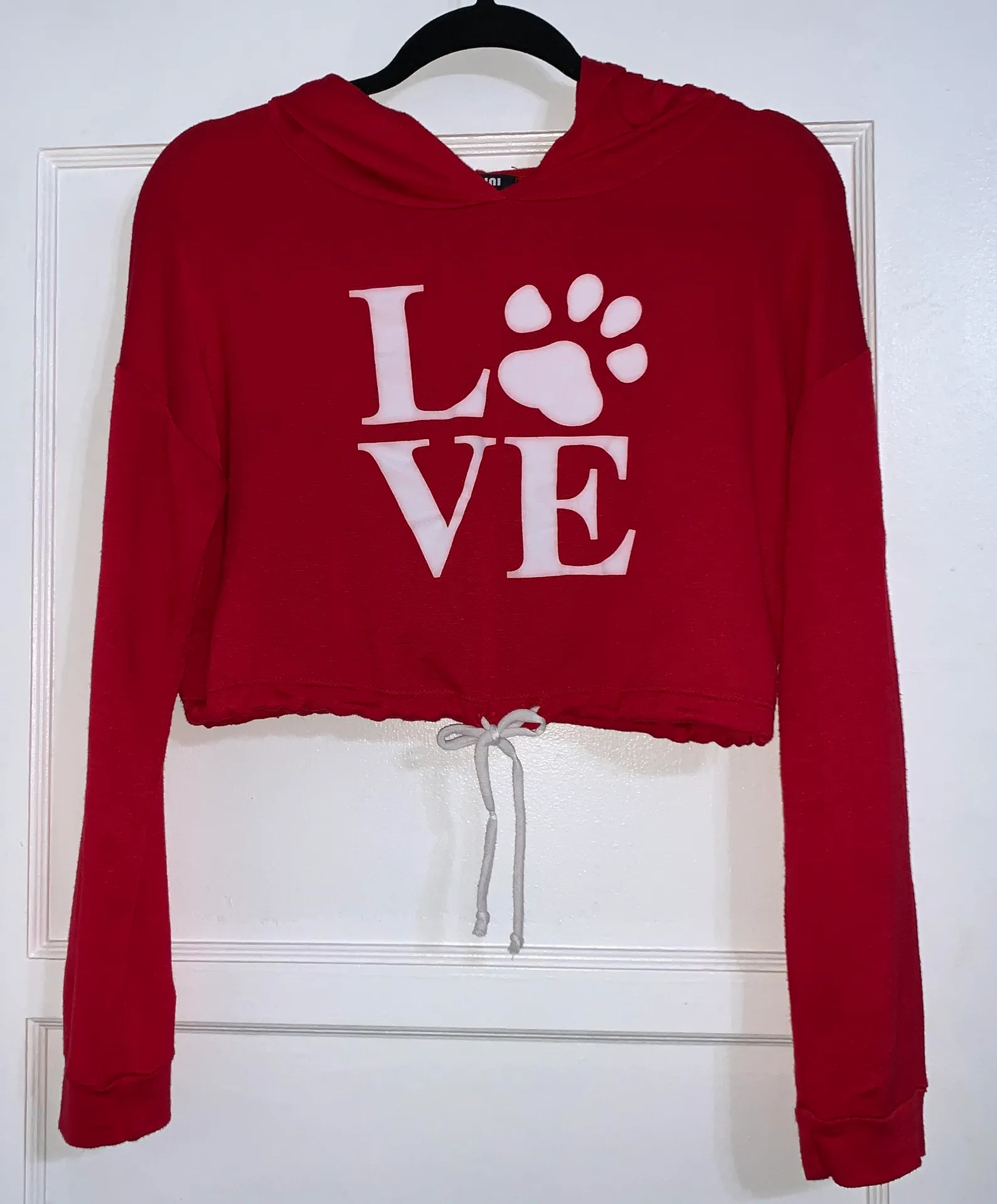 Red love crop hoodie - Image 3