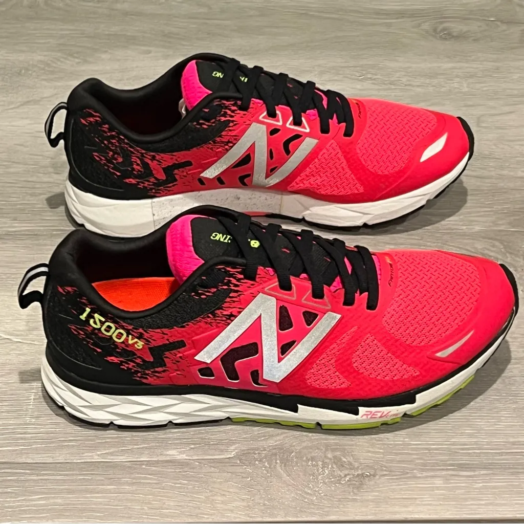 New Balance Women's Fantom Fit Athletic Running Shoes in Neon Pink and Black - Image 5