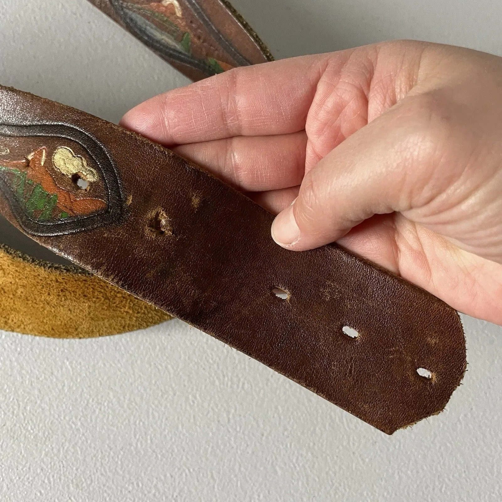 Vintage Women's Genuine Leather Belt Western Mountains Brass Buckle Size 38" Brown - Image 8