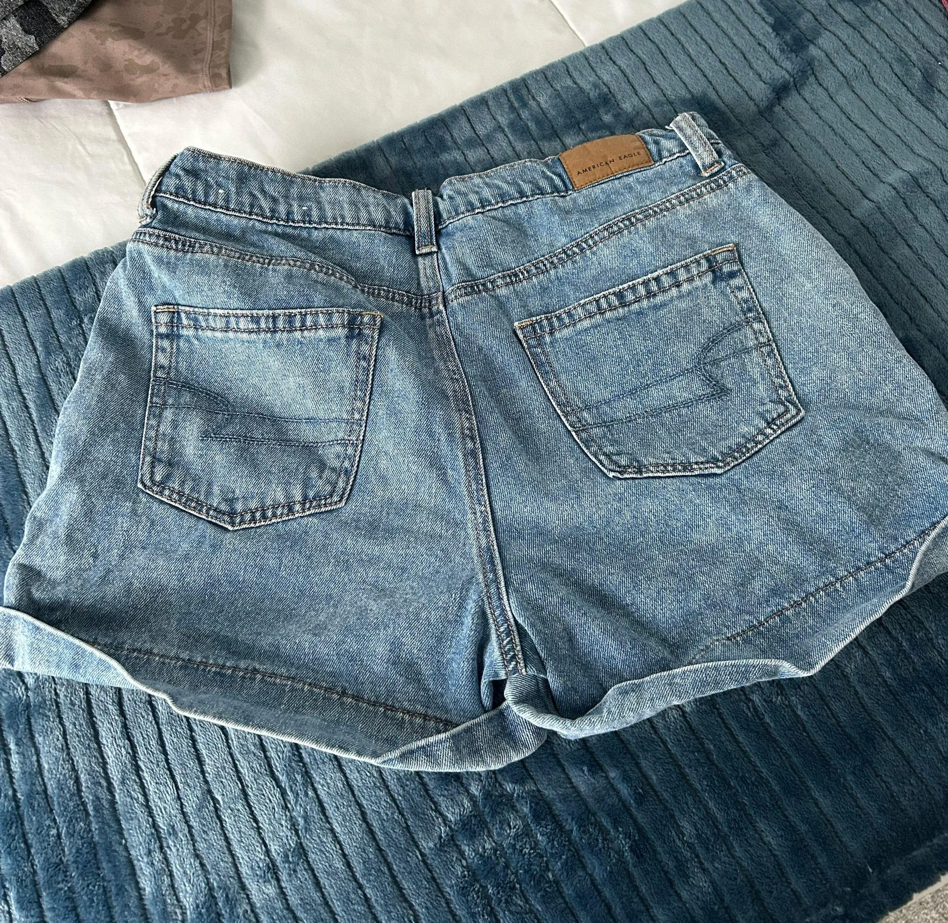 Outfitters “Mom Shorts” - Image 2