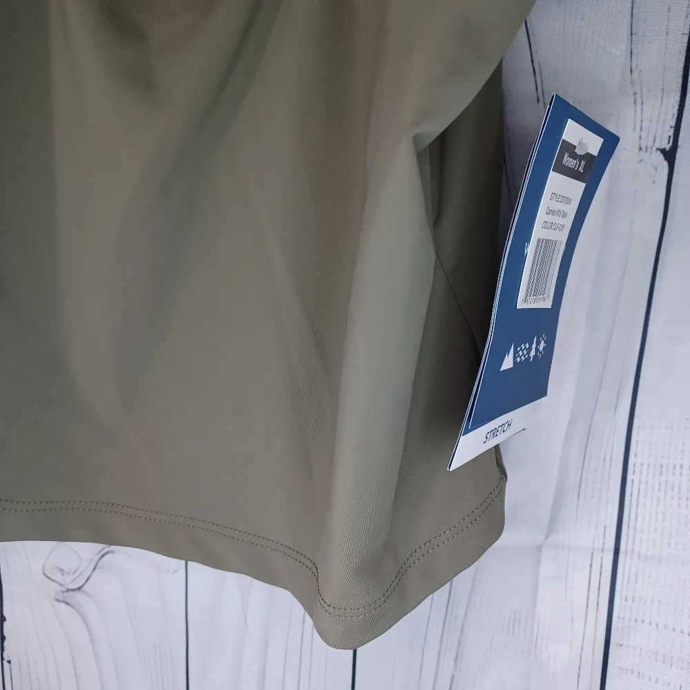 White Sierra Women's Olive Green Spaghetti Strap Cropped Top NWT - Image 6