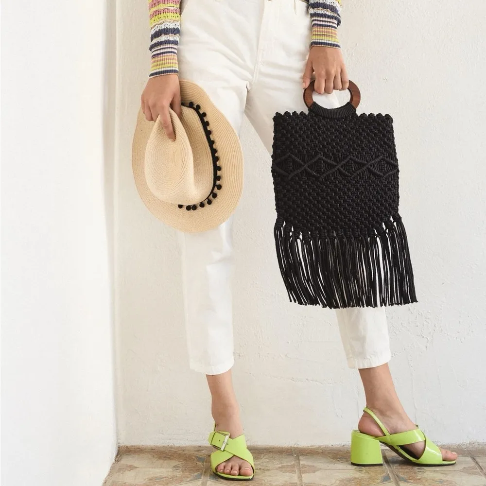 NWT Danielle Nicole Black Boho Macrame Wood Handle Crossbody Bag - Image 6