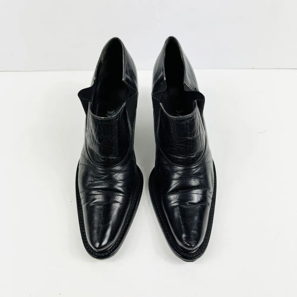 Prada  leather kitten heels pump Y2K - Image 2