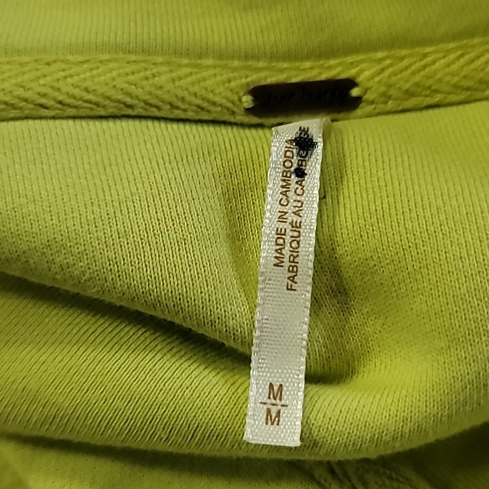 - Free Ruby Jacket Jacket Size M - Image 5