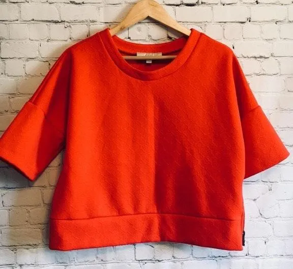 Red Orange Quilted Top W/ Zipper Detailing - Image 10