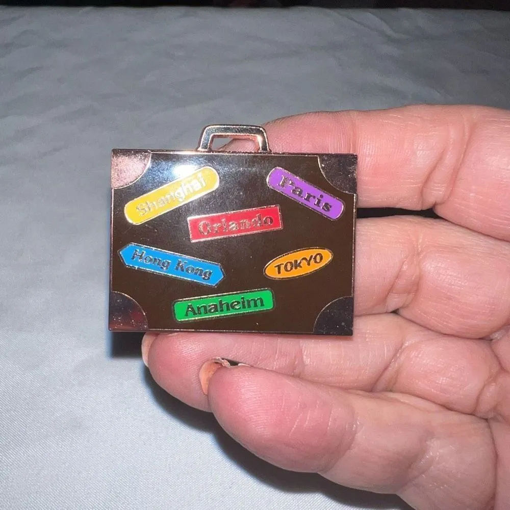 Walt Disney‎ World Parks Disney Pin Around the World with Mickey Hinged Suitcase - Image 4