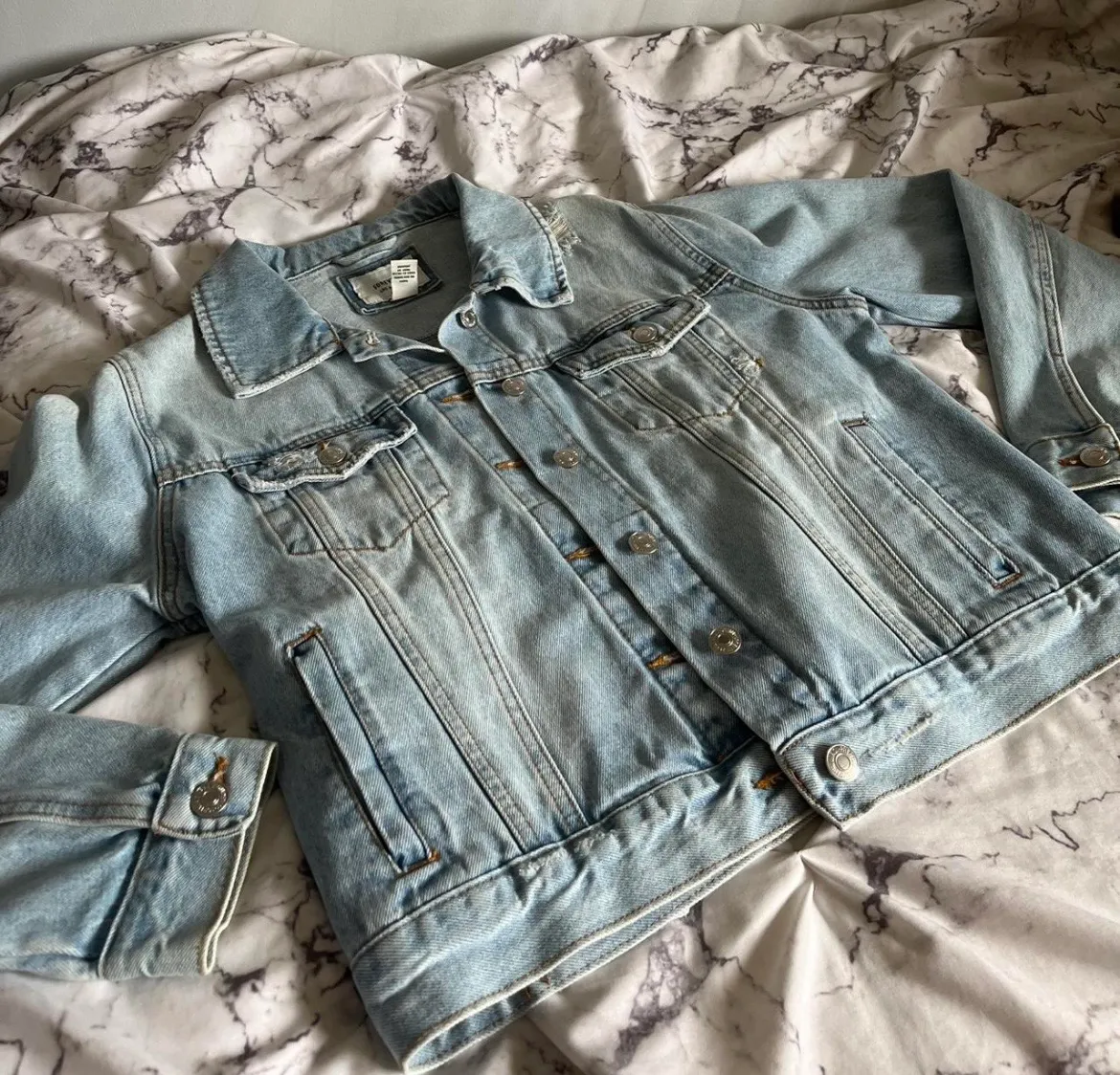 Forever 21 Light Wash Denim Jacket - Image 2