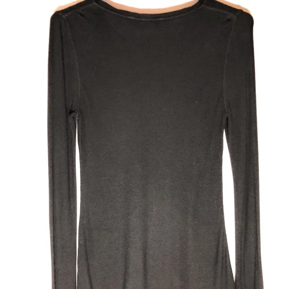 BCBGMAXAZRIA  Soft Ribbed Top Black - Image 5