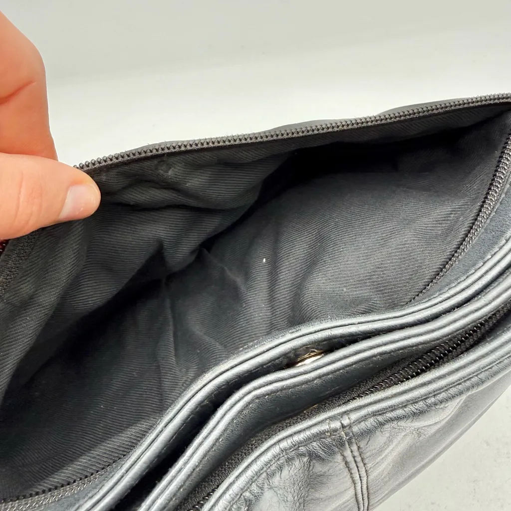 Stone Mountain Black Leather Crossbody Shoulder Bag Vintage Minimal - Image 11