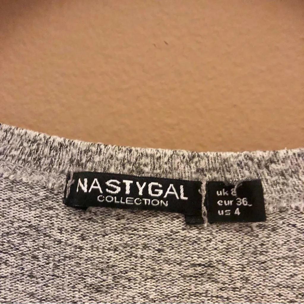 Nastygal Heather Marled Button Front Cardigan Sweater‎ Grey US 4 - Image 3