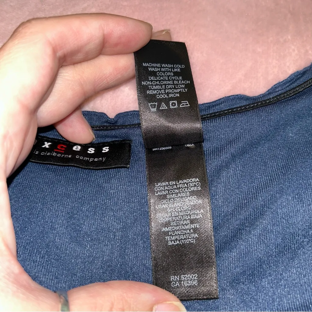 Axcess vintage Y2K blue ombré floral cap sleeve shirt size M ruffles Size M - Image 6