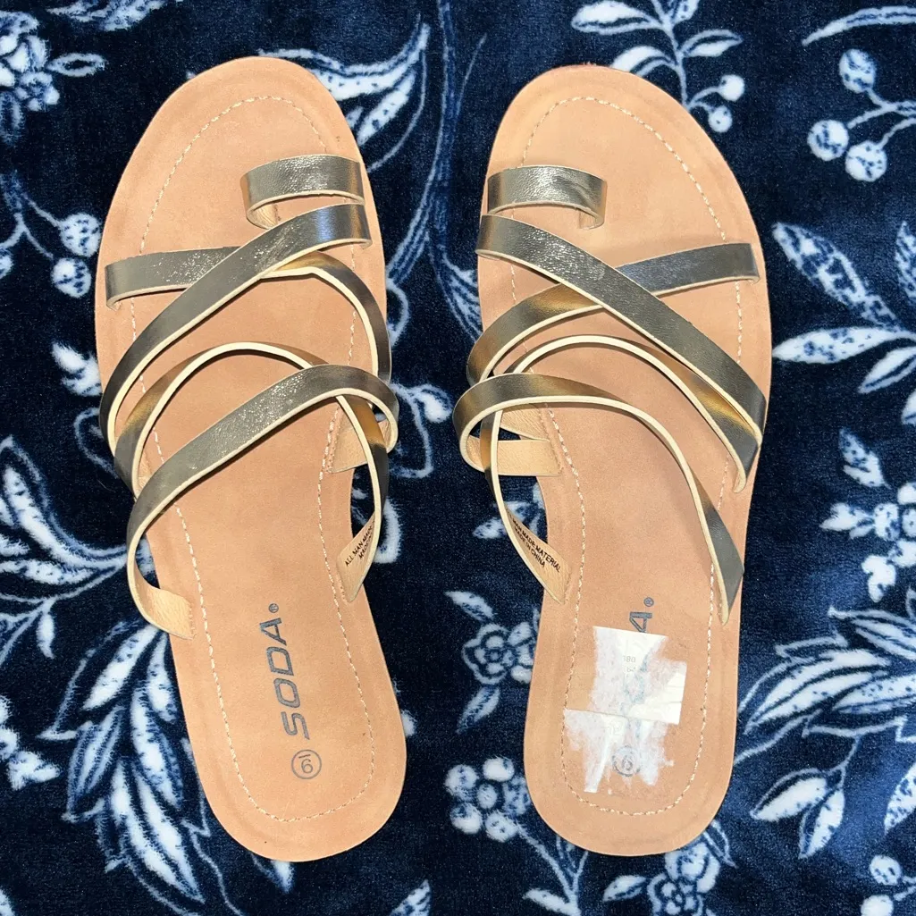 Soda Isabel-S Women’s Sandals - Image 2