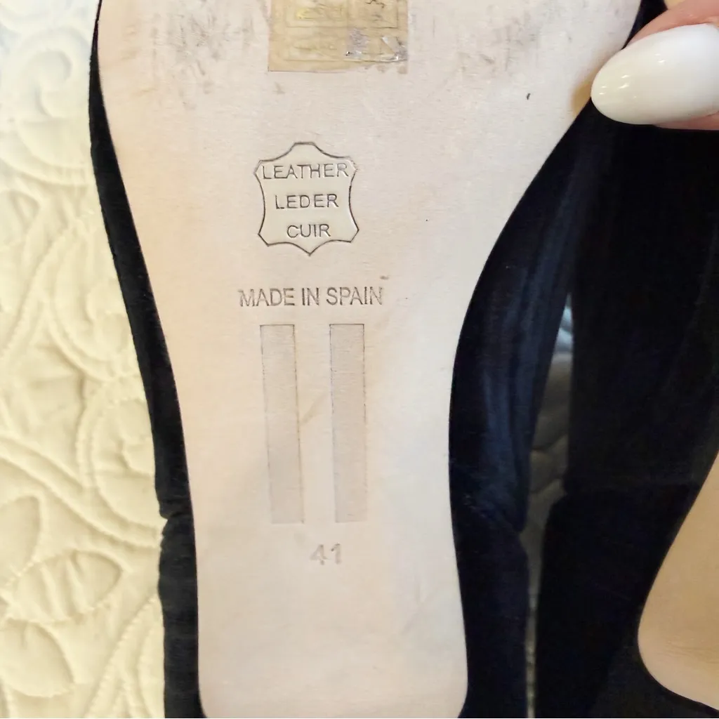 Miista Billie Velvet Ankle Heeled Bootie Sz EU 41 / US 10.5 Black - Image 4