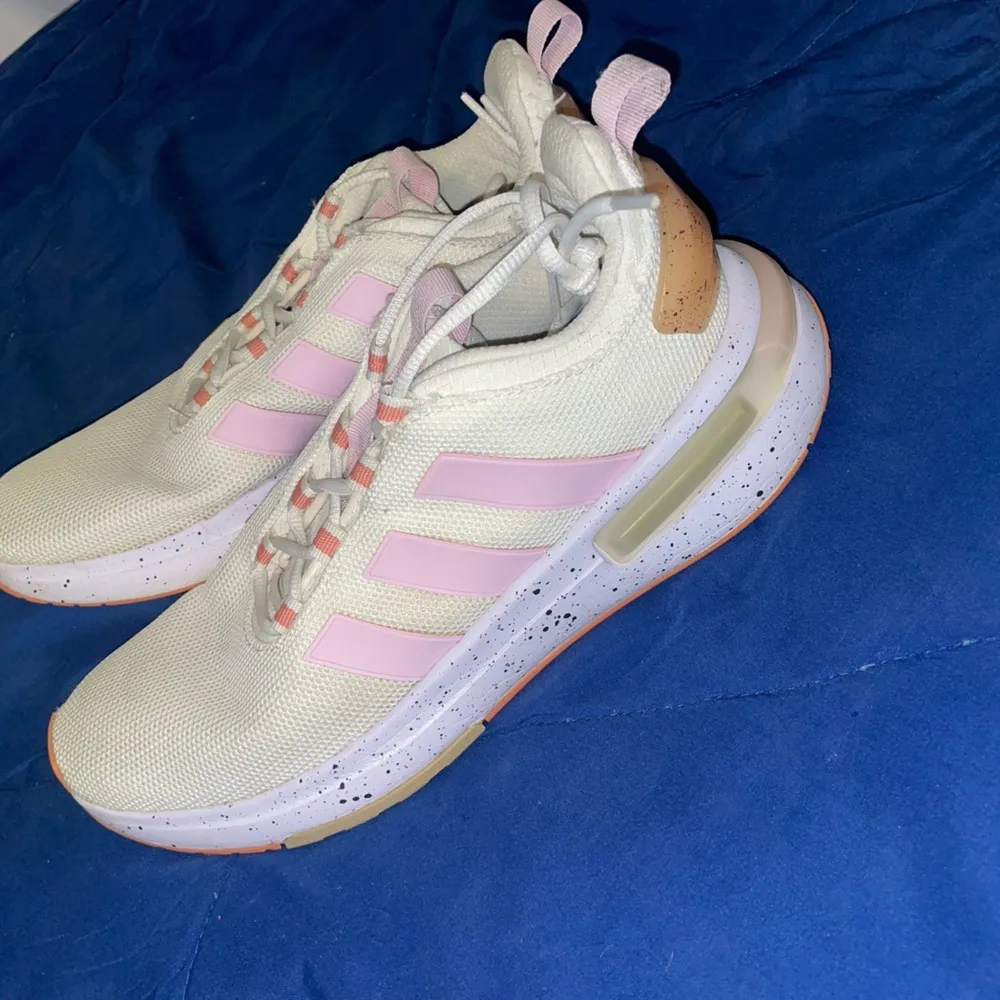 Woman’s size 10 Adidas Racer TR23 Orchid Cream Pink Running Athletic Sneaker - Image 2