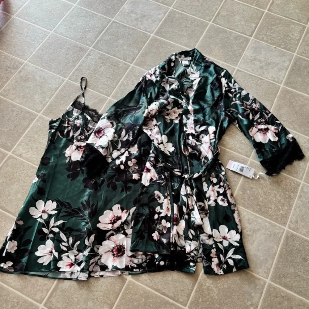Floral Satin Kimono Robe - Green - Image 4