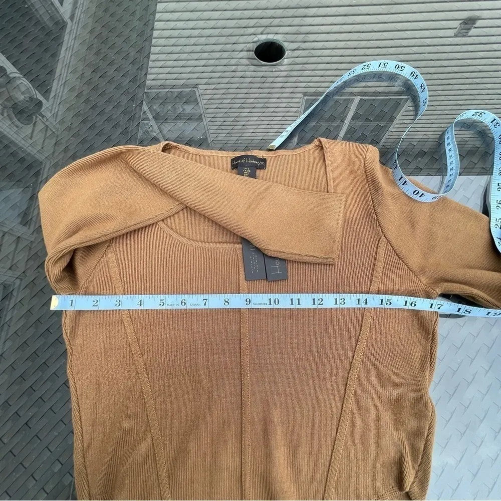 House OF HARLOW 1960 Camel Brown Long Sleeve Crop Knit Corset Top Sz L - Image 4