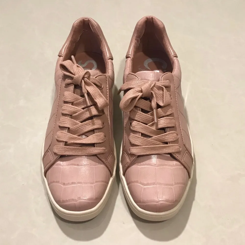 Sam Edelman Circus Devin Cameo Pink Croc Sneakers - Image 2