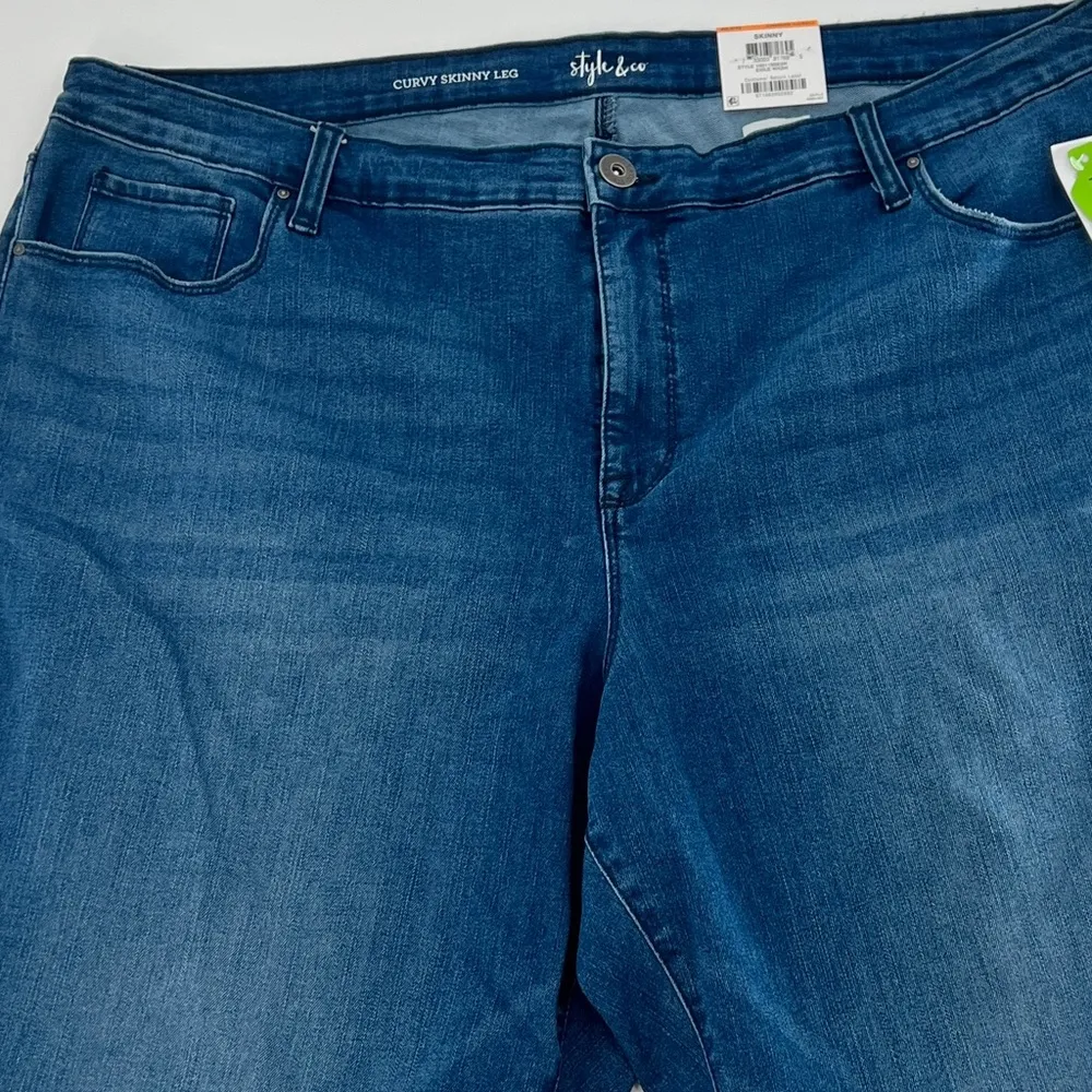 Style & Co Curvy Skinny Mid Rise Jeans in Exile Wash Size 24W NWT - Image 5