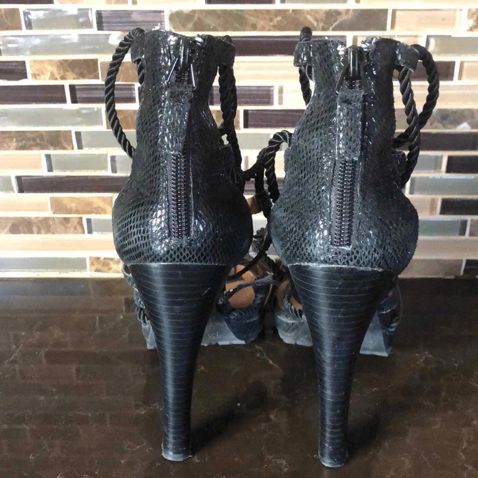 No. 704b strappy cord faux snake print heels 39 Women’s Size 8.5 - Image 5