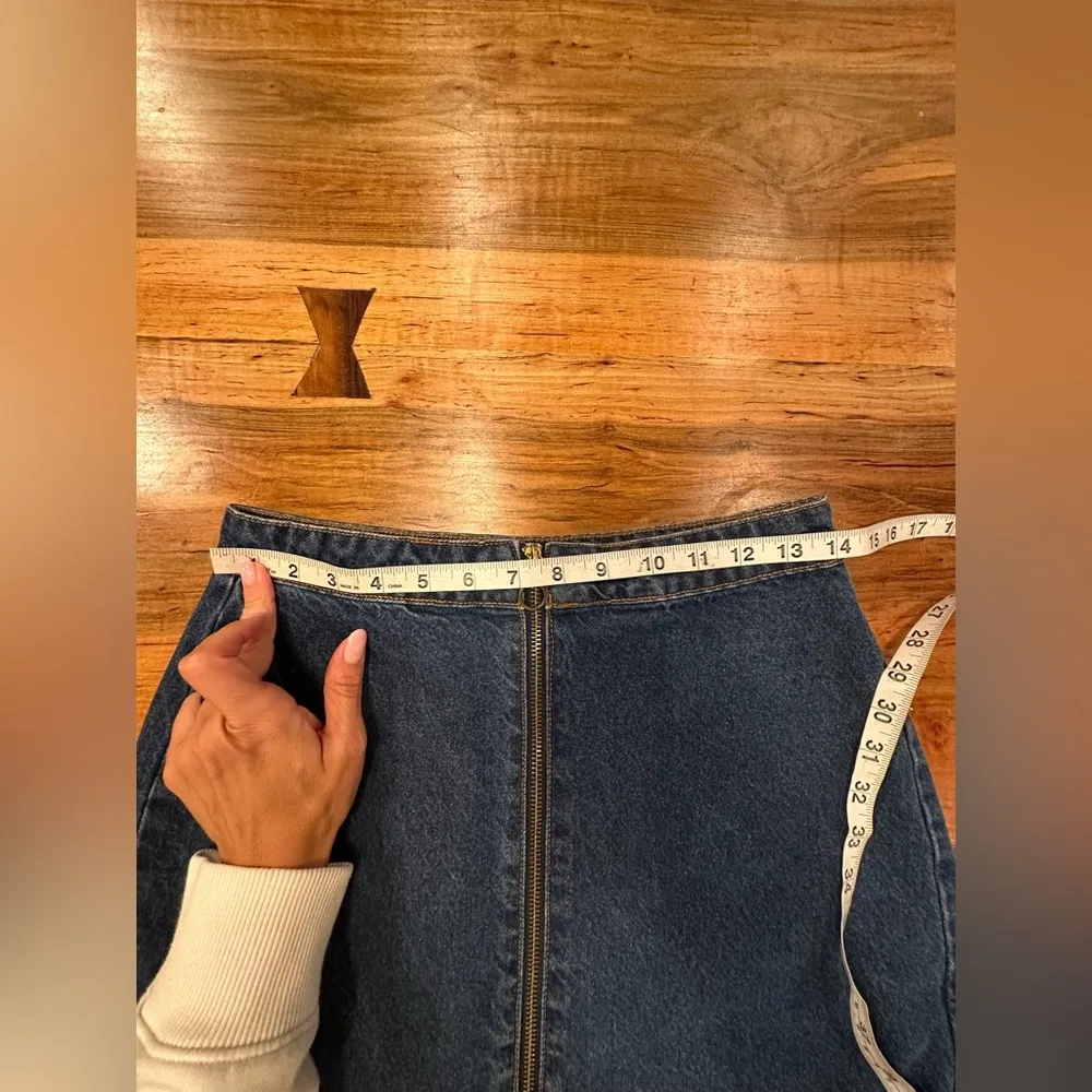 EUC Denim 1961 front zip Blue Mini Pencil Skirt for Casual Wear - Image 5