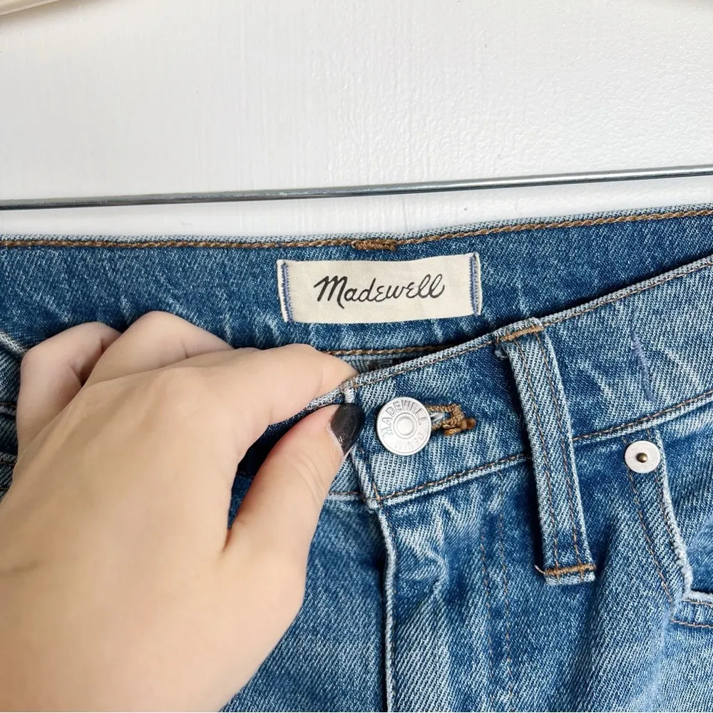 Madewell • The High-Rise Slim Boyjean in Neal Wash: TENCEL™ Denim Edition - Image 4