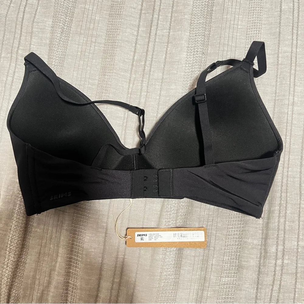 SKIMS NWT Wireless Form Lightly Lined Bra Onyx 32C - Image 3