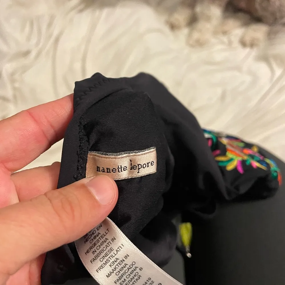 Nanette Lepore Isla Marietas Goddess Embroidered Black Swimsuit XS - Image 5