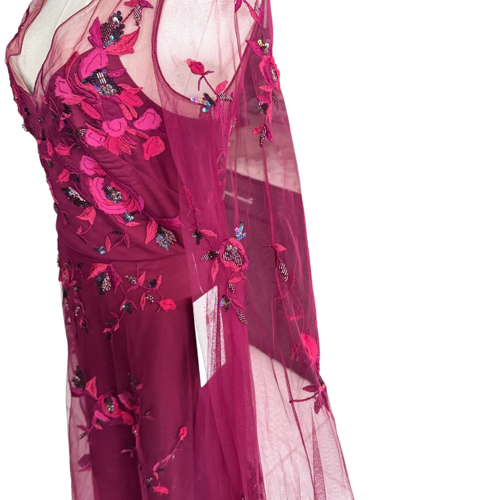 Theia Adora Beaded Sheer‎ Sleeve Gown Fig Burgundy Red Size 4 NWT - Image 11