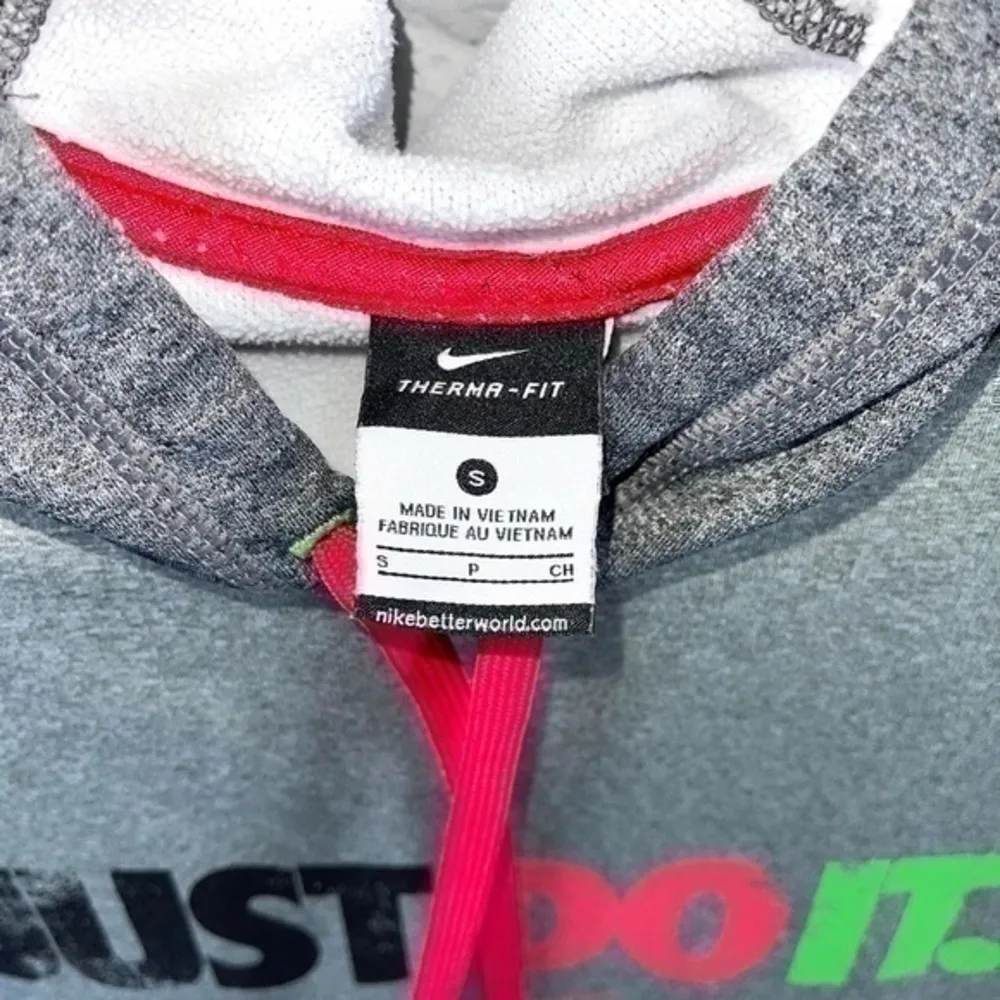 Nike therma-fit hoodie - Image 2