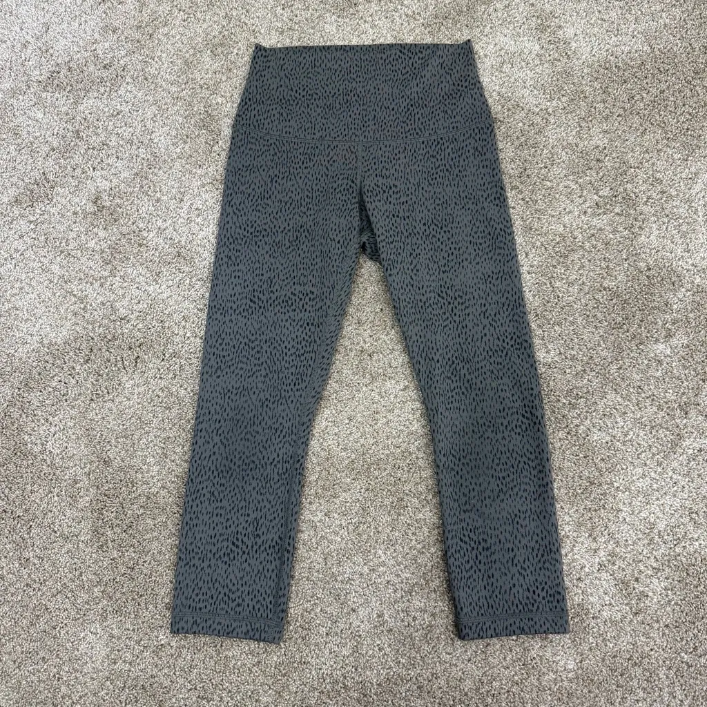 Lululemon Wunder Under Crop II Roll Down - Image 5