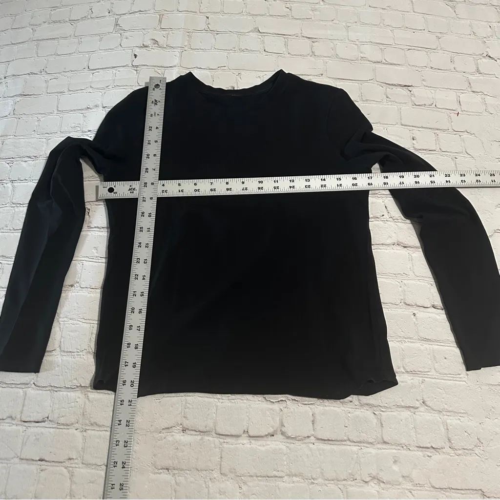 Black Long Sleeve lululemon - Image 3