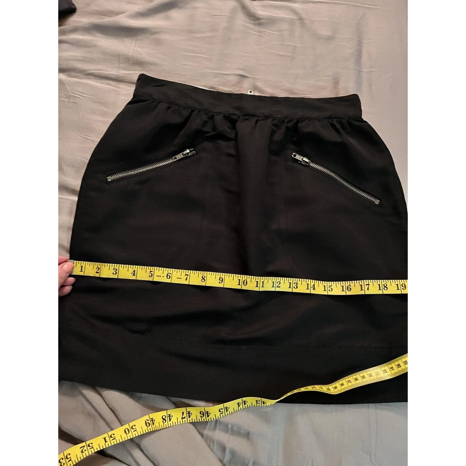 Walter Baker Pencil Black Bengaline Exposed Zipper Skirt-sz 6 - Image 4