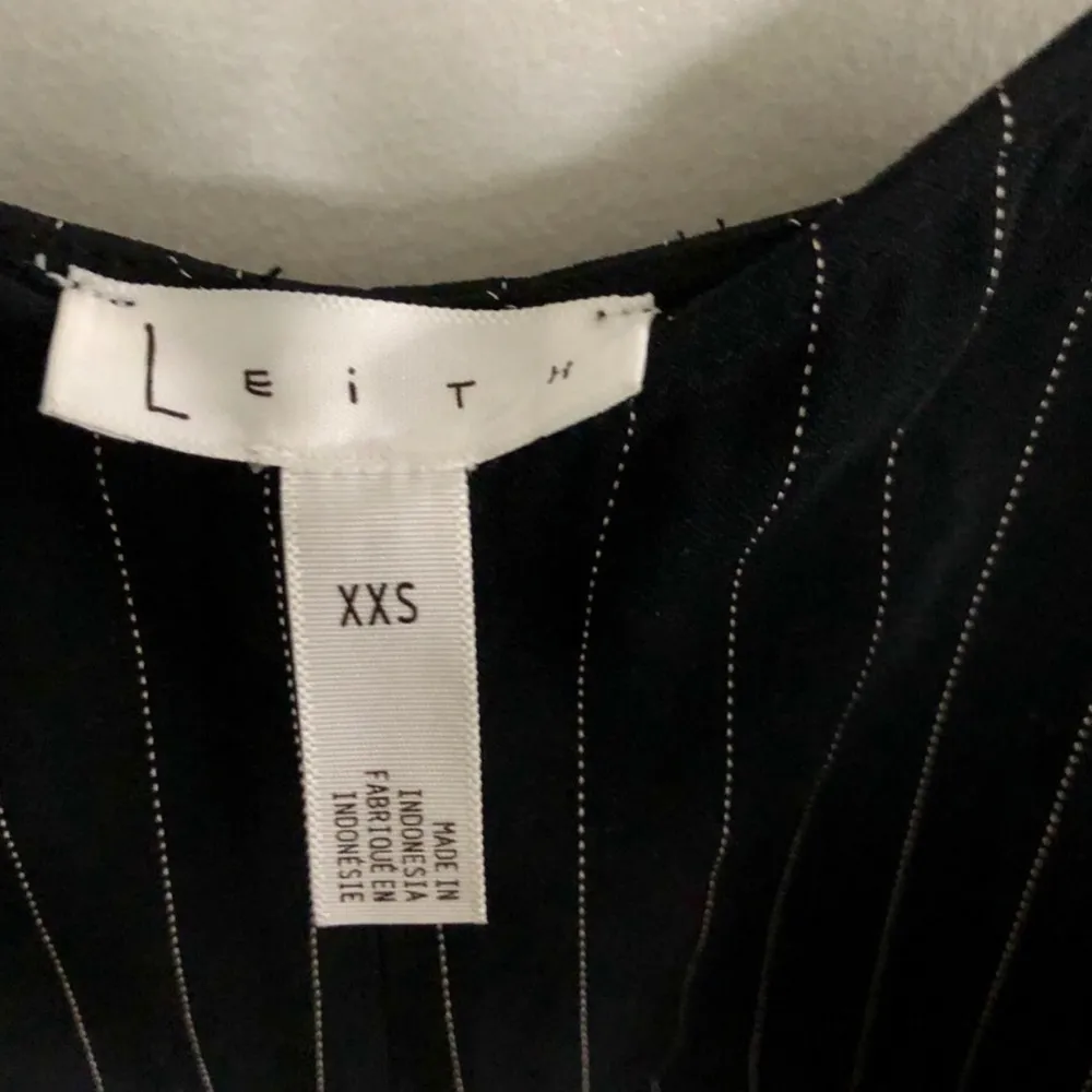 Leith Pinstriped Romper, Black sz. XXS - Image 3