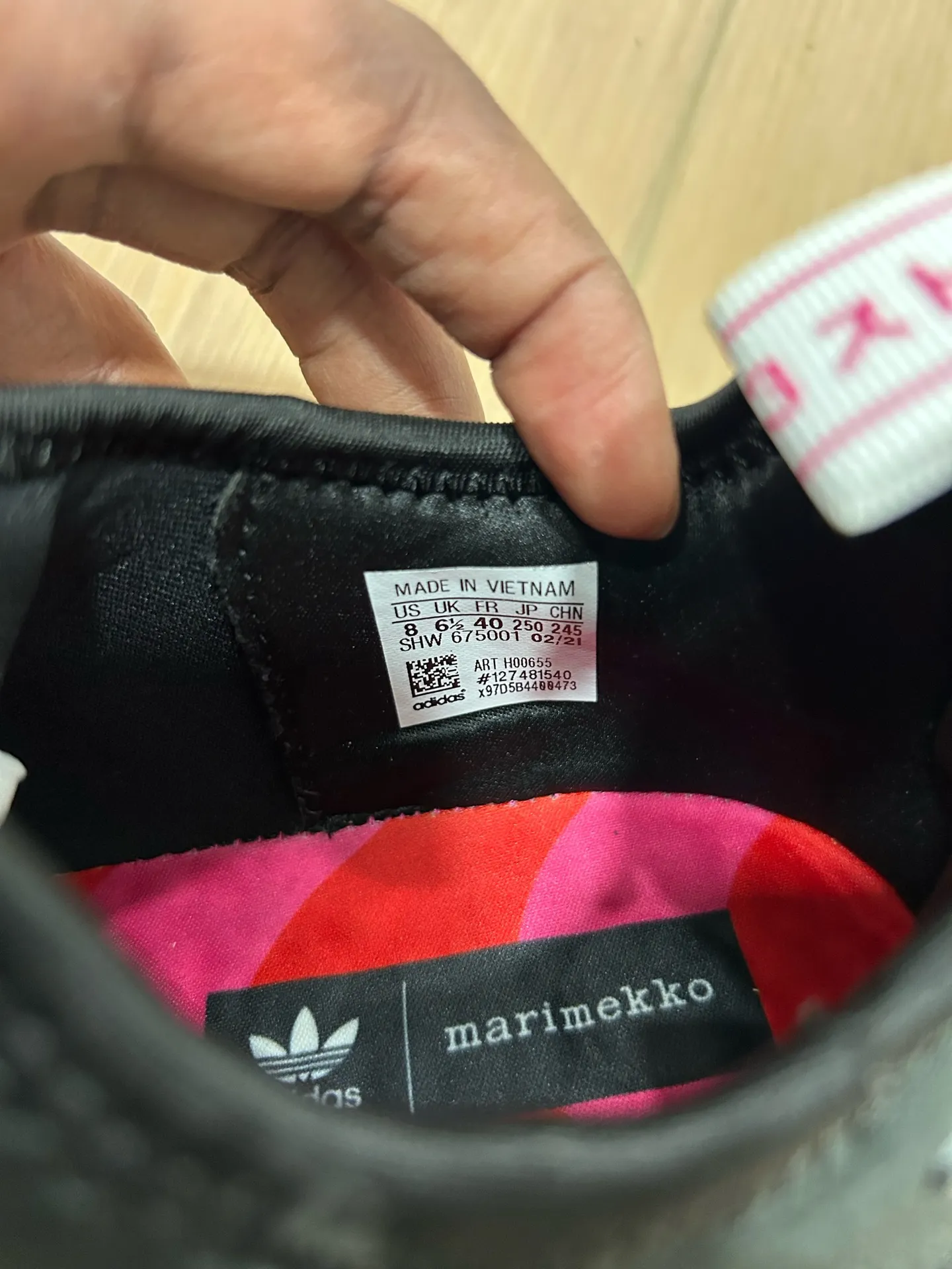 Adidas Sneakers - Image 4